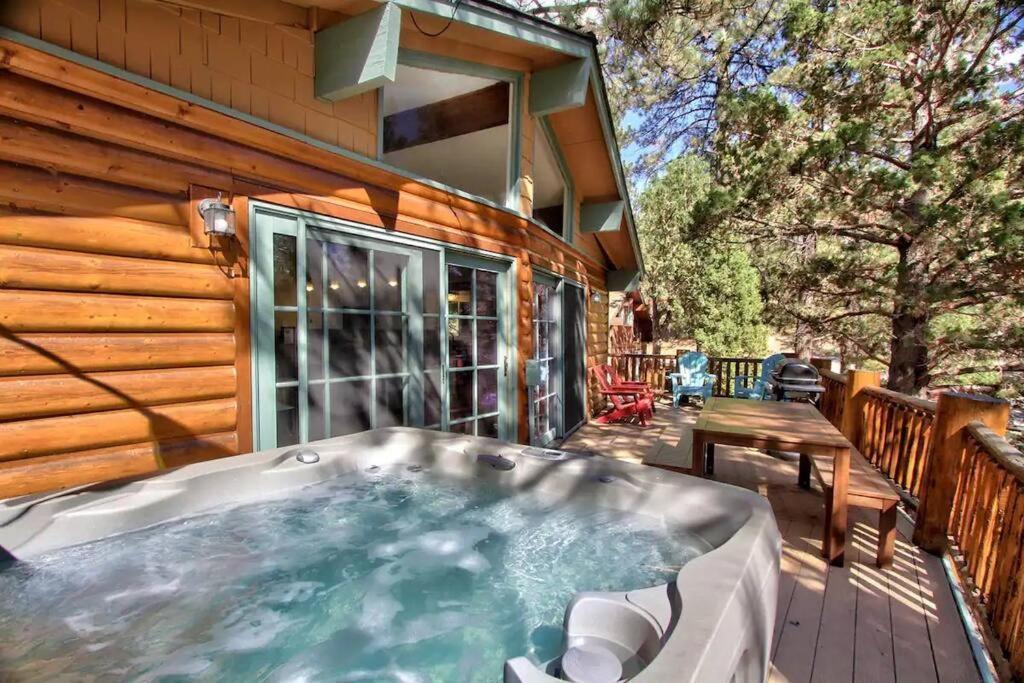 Chalet Monterey W/Hot Tub - Big Decks/Bbq Villa Big Bear Lake Exterior photo